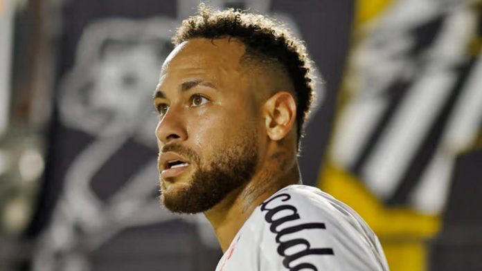 Seleção Brasileira é maior que o Neymar, diz jornalista da TV Globo