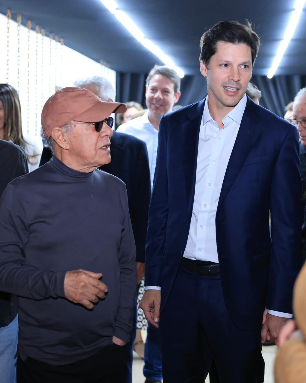 Daniel Vilela destaca produção artística goiana na abertura da exposição “4 Mestres da Arte”
