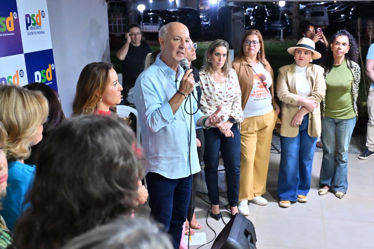 Ex-governador José Roberto Arruda reúne com mães atípicas e profissionais da educação para discutir inclusão escolar