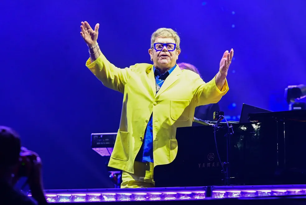 Elton John agradece ao público brasileiro em show exclusivo no Rock in Rio: ‘Parte tão linda da minha vida’