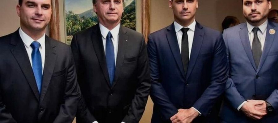 O Fenômeno do Bolsonarismo: Entre a alienação coletiva e o longo caminho da reconstrução nacional