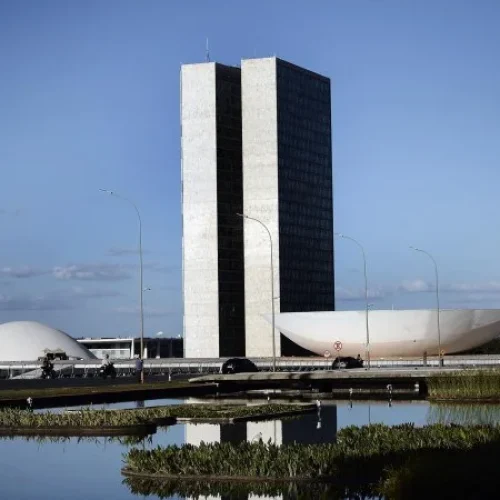 Congresso estende recesso pelas eleições e retoma votações em 10 de agosto