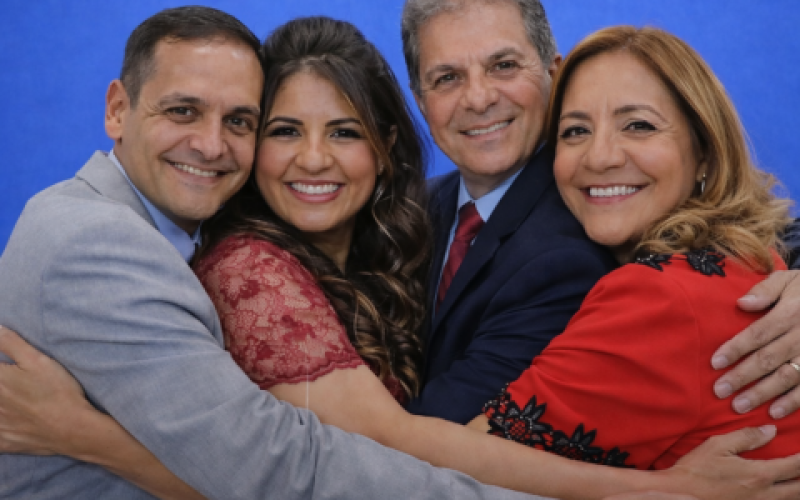 Escândalo envolve pastor evangélico após suspeita de paternidade dos próprios netos