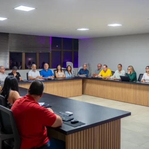 Crise Financeira: Governador em exercício transfere gabinete para a Secretaria da Saúde