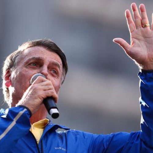 Estadão detona Bolsonaro: “patriota fajuto”