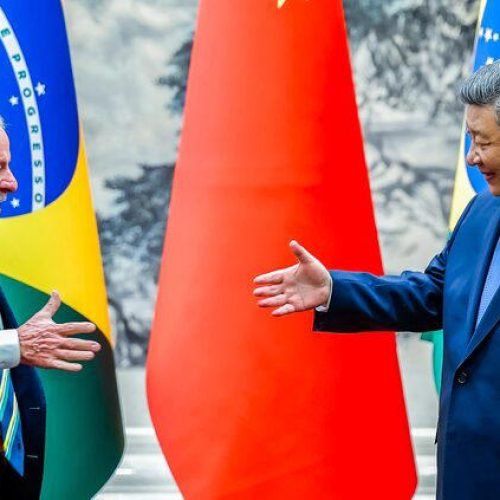 China apoia Lula