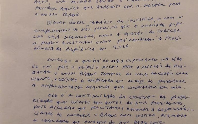 Bolsonaro: ‘Entrego o mais importante para um pai, o próprio filho, para resgatar o Brasil’