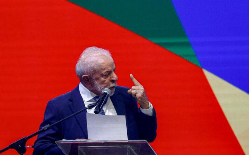 Lula diz que escândalo do Banco Master é ‘ovo da serpente de Bolsonaro e Campos Neto’