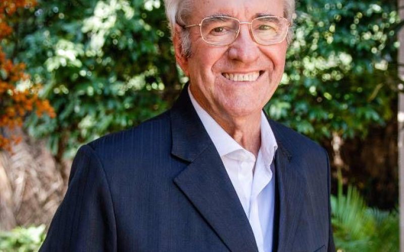 Luto: Morre, Juca de Oliveira