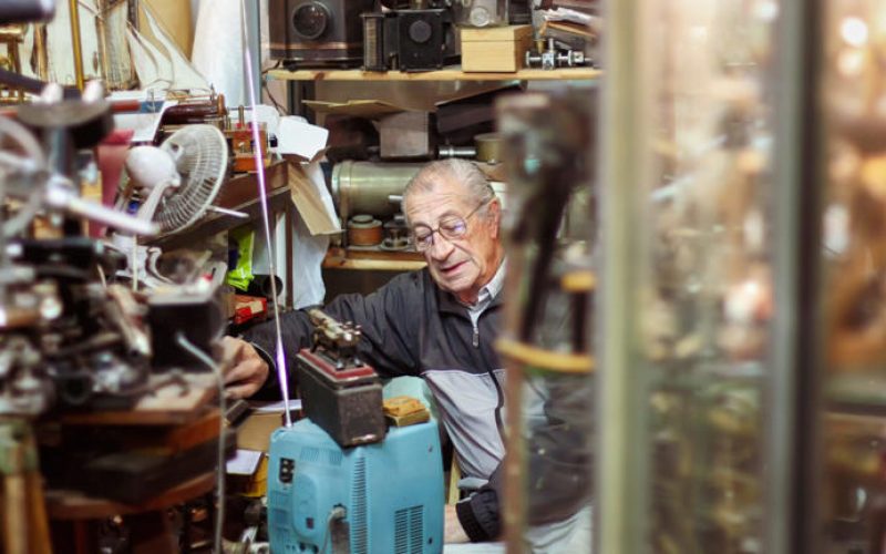 O Brasil isenta os idosos com mais de 60 anos de três tipos de dívidas para proteger sua dignidade