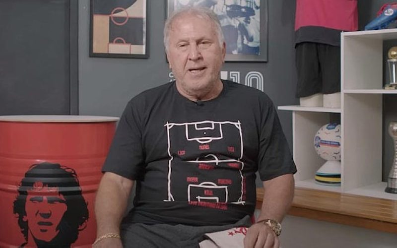Zico questiona Neymar: ‘Não estava sendo profissional’