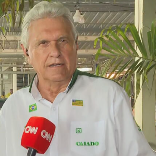 Caiado responde Leite sobre posição política e diz que tem “identidade”