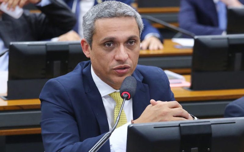 PF indicia deputado federal Gustavo Gayer(PL-GO) por desvio de recursos