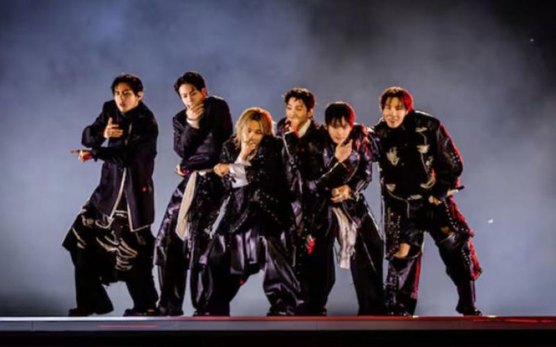 Venda de ingressos do BTS supera 3,7 milhões, o equivalente a 48 estádios
