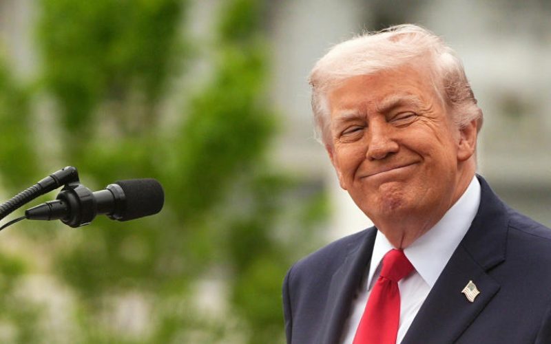 Trump terá sua foto impressa nos passaportes americanos