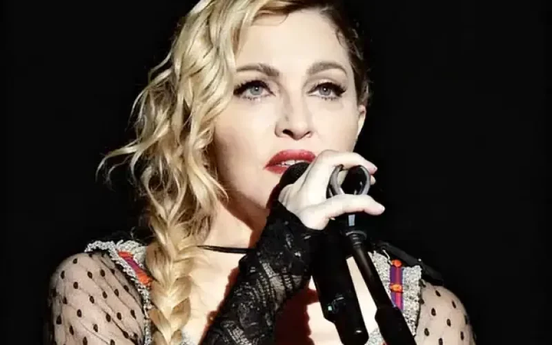 Madonna é a artista feminina com mais discos vendidos na história