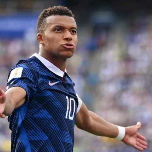 Mbappé rasga o verbo após Paraguai x França: ‘Também sabemos jogar futebol sujo’