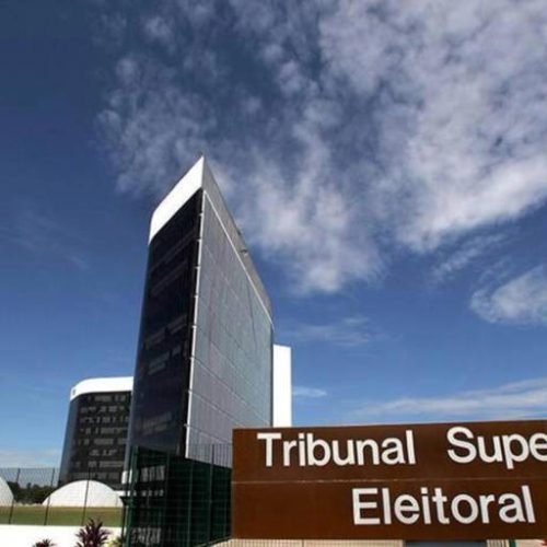 TSE quer monitorar fake news e uso indevido de IA nas eleições 2026