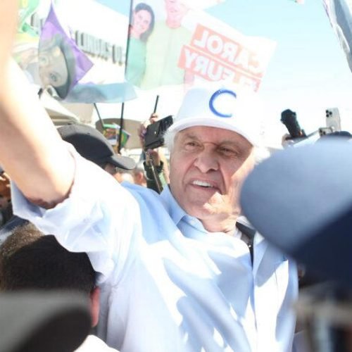 Caiado faz carreata sem Kassab e diz que fala sobre Centrão estar com Lula foi mal interpretada