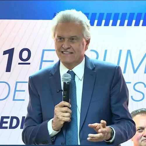Caiado critica Flávio e Lula: ‘Tanto faz roubar com a mão direita ou esquerda