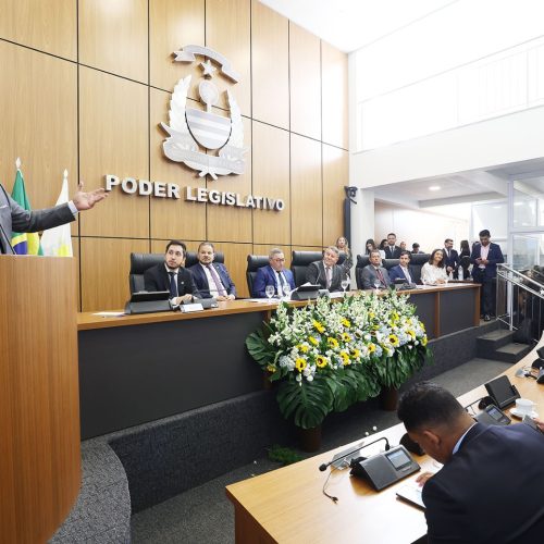 Amélio Cayres prestigia abertura dos trabalhos da Câmara Municipal de Palmas