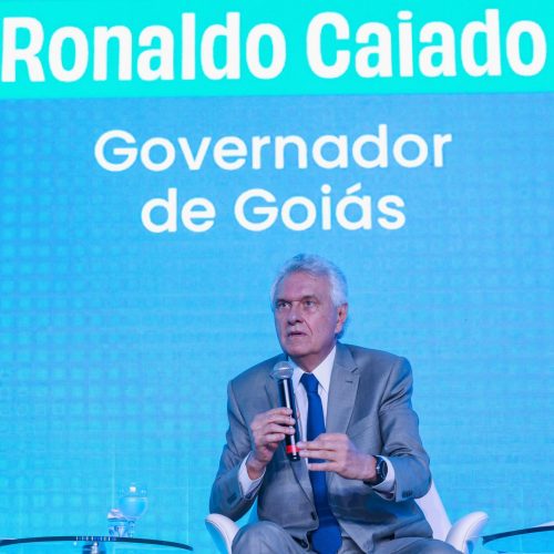 “A falta de autoridade abre caminho para o crime”, afirma Caiado (foto) no Fórum de Segurança Pública pelo Brasil