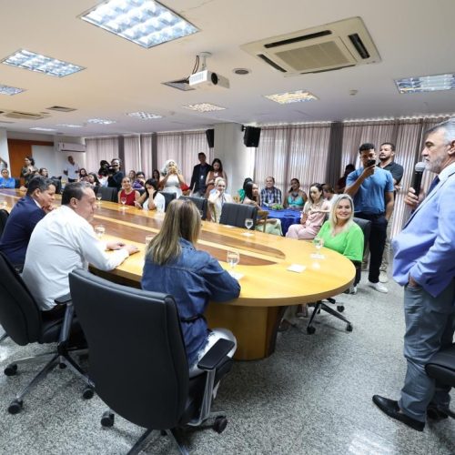 Presidente Amélio reforça apoio à imprensa com homenagens e confraternização para jornalistas