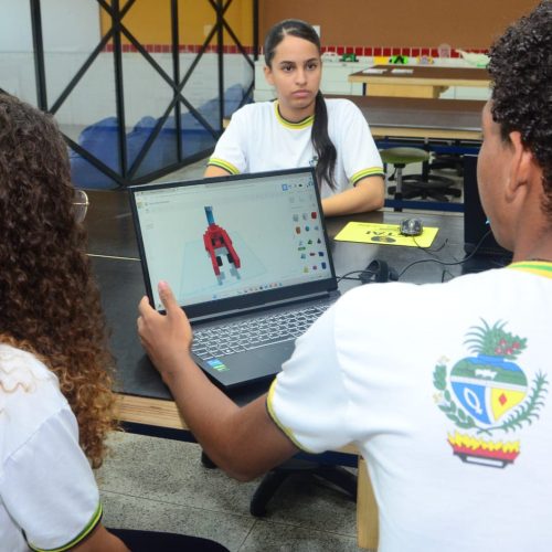 Goiás Social investe R$ 14 milhões em Bolsas Profissionalizantes para estudantes das Escolas do Futuro