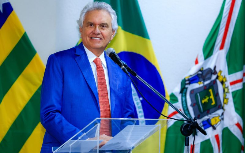Caiado celebra o centenário da Casa Militar de Goiás com entrega da Medalha do Mérito Guardião