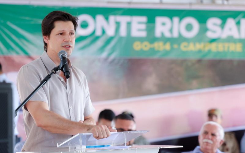 Daniel Vilela inaugura ponte sobre o rio Santa Maria, em Campestre de Goiás
