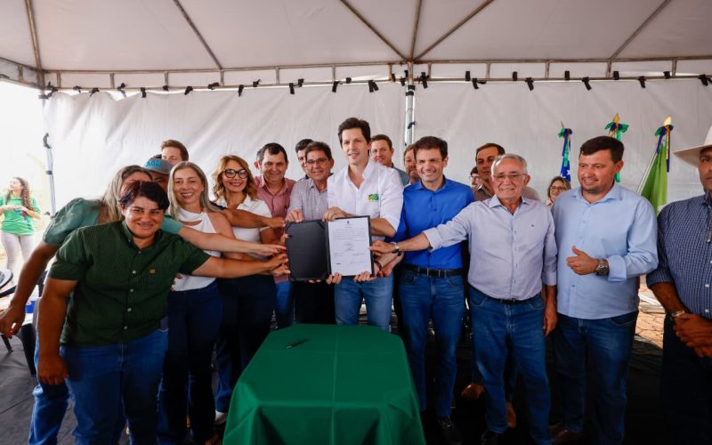 Daniel Vilela lança pacote de obras para recuperação de rodovias no Sul de Goiás