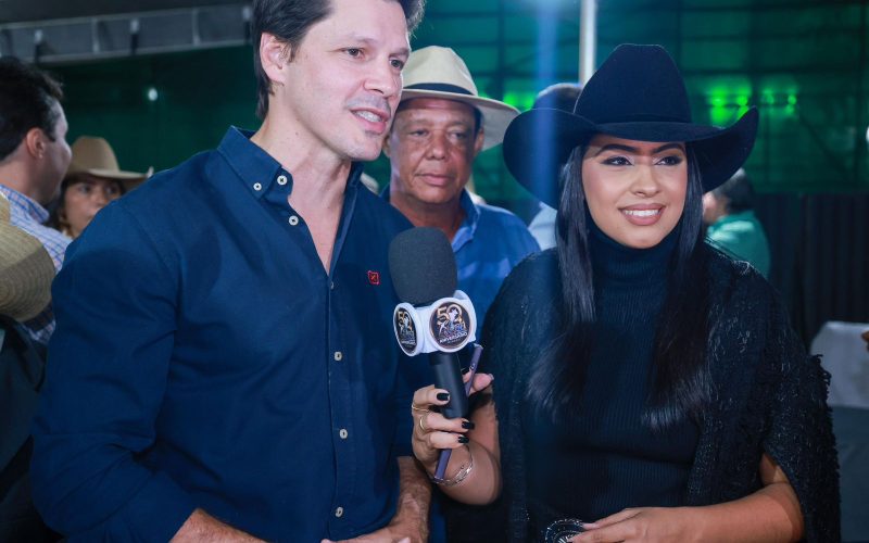 Daniel Vilela destaca potencial de Minaçu durante celebração dos 50 anos do município