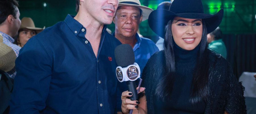 Daniel Vilela destaca potencial de Minaçu durante celebração dos 50 anos do município