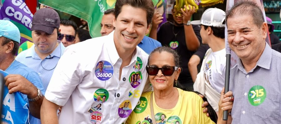 Recebido com festa, Daniel Vilela mostra força nas ruas de Jataí