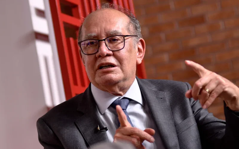 Gilmar diz que sátira tem limite e cita Zema como boneco homossexual: “Será que não é ofensivo?”