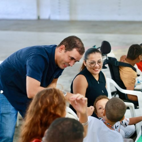 Em Gurupi, Vicentinho Júnior reforça compromisso com famílias atípicas e apresenta propostas para ampliar atendimento no Tocantins