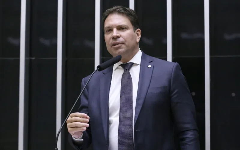 Alexandre Ramagem é preso pelo ICE nos EUA