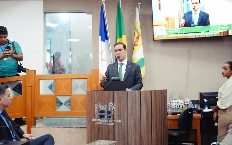 “Paraíso sempre terá meu trabalho”, afirma Vicentinho Júnior após homenagem na Câmara