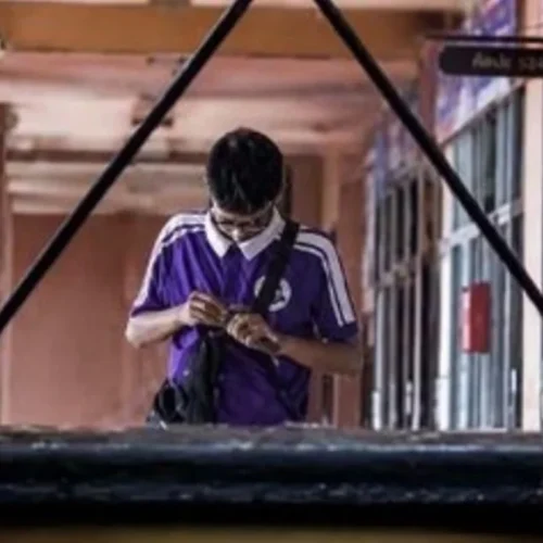  Adolescente mata avós antes de provocar massacre na escola