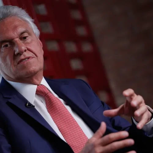 Caiado diz que eleitor escolherá quem irá  ao 2º turno e pede convergência