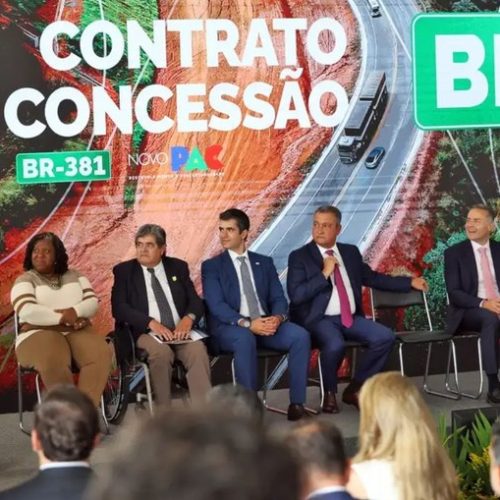 Lula assina concessão da ‘rodovia da morte’