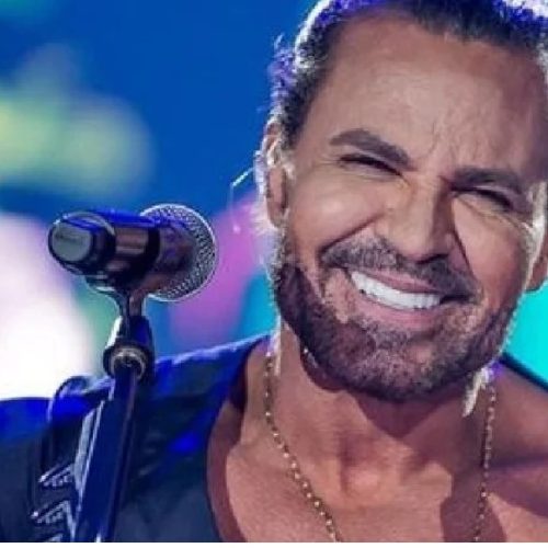 Eduardo Costa explica queda de cabelo: ” Usei muita bomba”