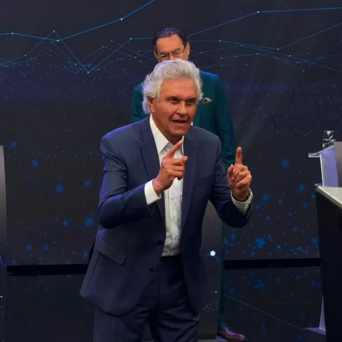 Em debate esvaziado, Lula é citado 40 vezes, a cada 2 minutos em média