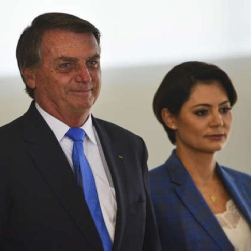 Michelle reage com fúria após O Globo ironizar internação de Bolsonaro