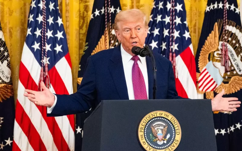 Preço do petróleo despenca nos EUA após recuo de Trump na guerra do Irã