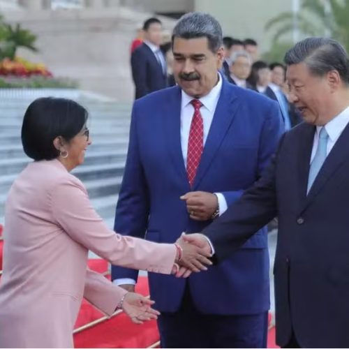 Ações dos EUA contra Venezuela são recado para a América Latina contra a China, avalia diplomata venezuelano