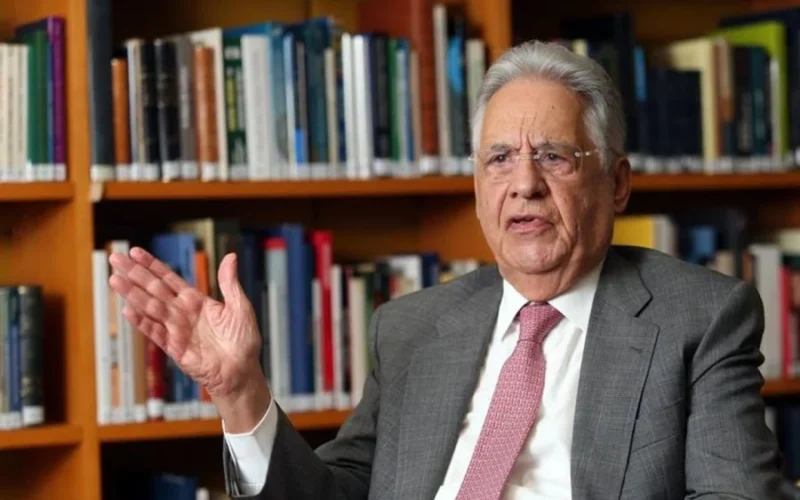 Filhos de FHC conseguem na Justiça interdição do ex-presidente