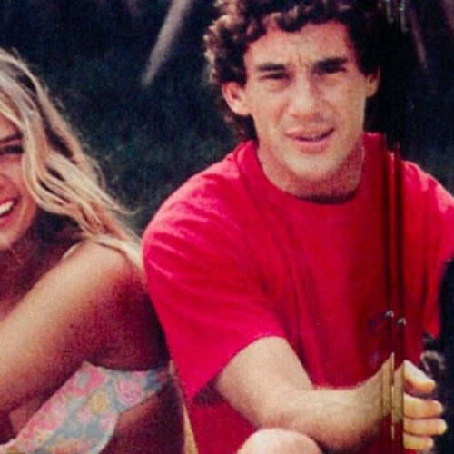 Playboy de Galisteu ( à direita de Senna) barrada por Senna é publicada na web