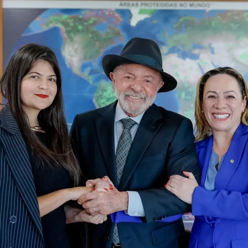 Lula aproveita agenda esvaziada para tentar destravar palanques