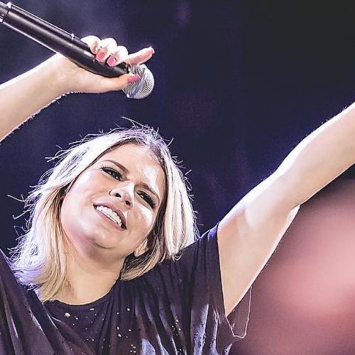Produção de filme sobre Marília Mendonça procura atriz para interpretar cantora